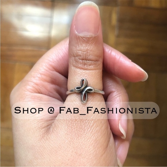 James Avery petite cross ring retired size 5.25 - Picture 5 of 8